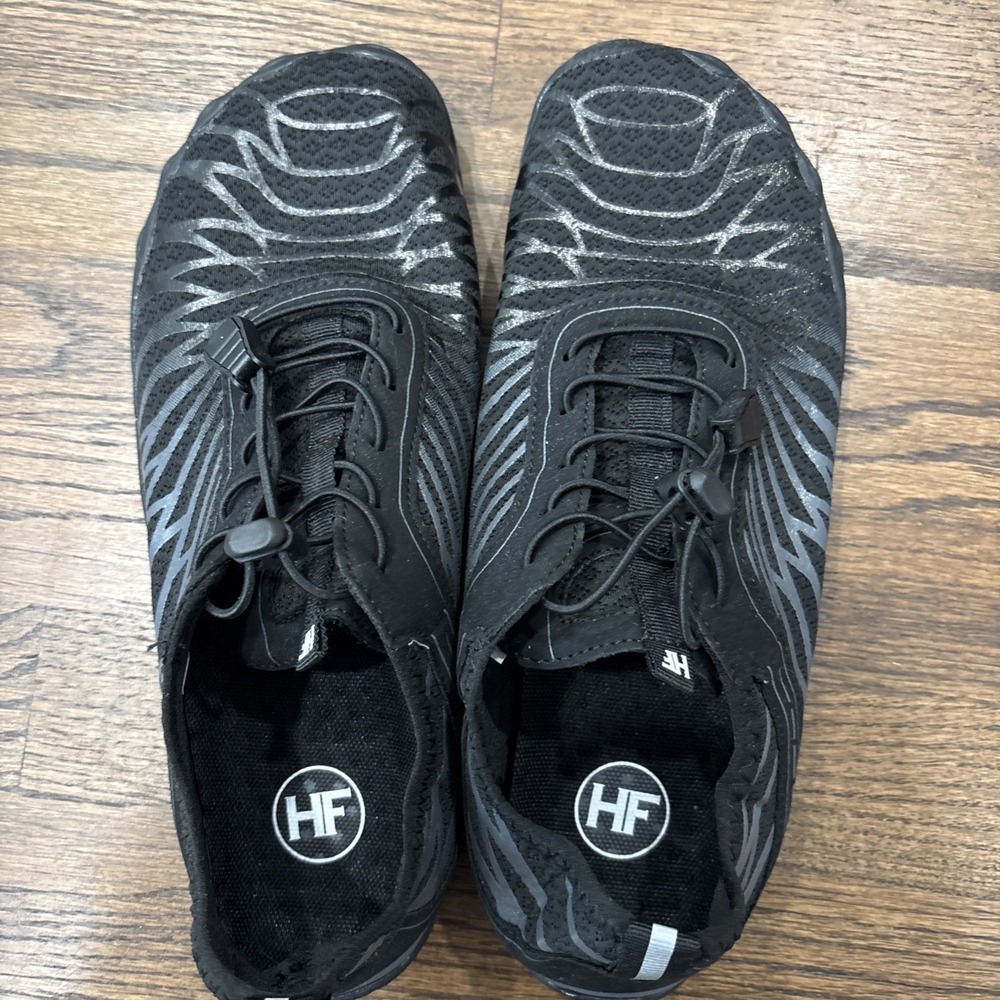 HF Men's Water Shoes Black US Size 9.5 Medium for Water Sports